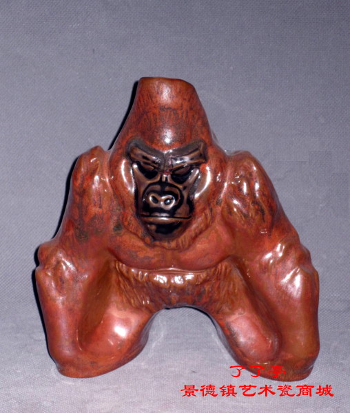 《生肖猴》雕塑·周国桢（陶瓷美术教授、国家级大师评委）
